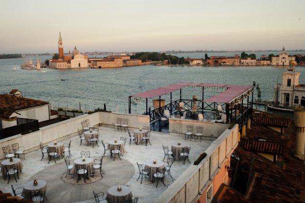 palazzo-settimo-cielo-breakfast-terrace